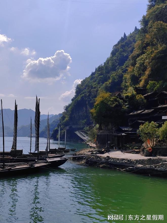 !这 10 家靠谱机构凭诚信经营圈粉新葡京2025 宜昌旅行社十佳出炉(图3) !这 10 家靠谱机构凭诚信经营圈粉新葡京2025 宜昌旅行社十佳出炉(图3)